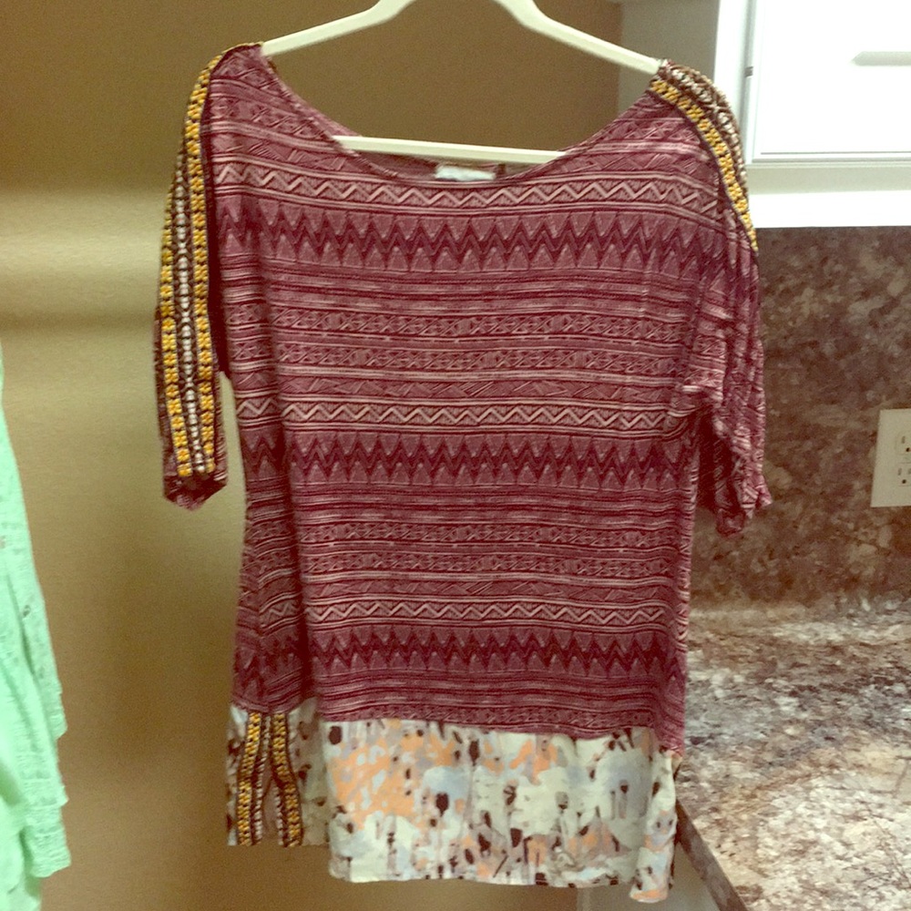 Gimmicks Tunic
